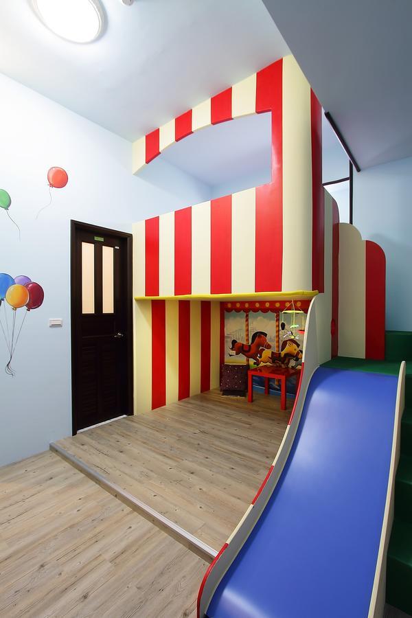 Jack Castle Apartment Тайнан Екстериор снимка